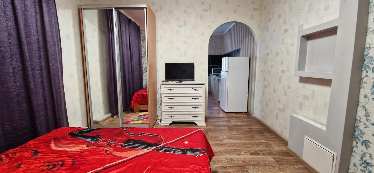 Ferienwohnung Yanovskogo 1K Shin Kropywnyzkyj Exterior foto